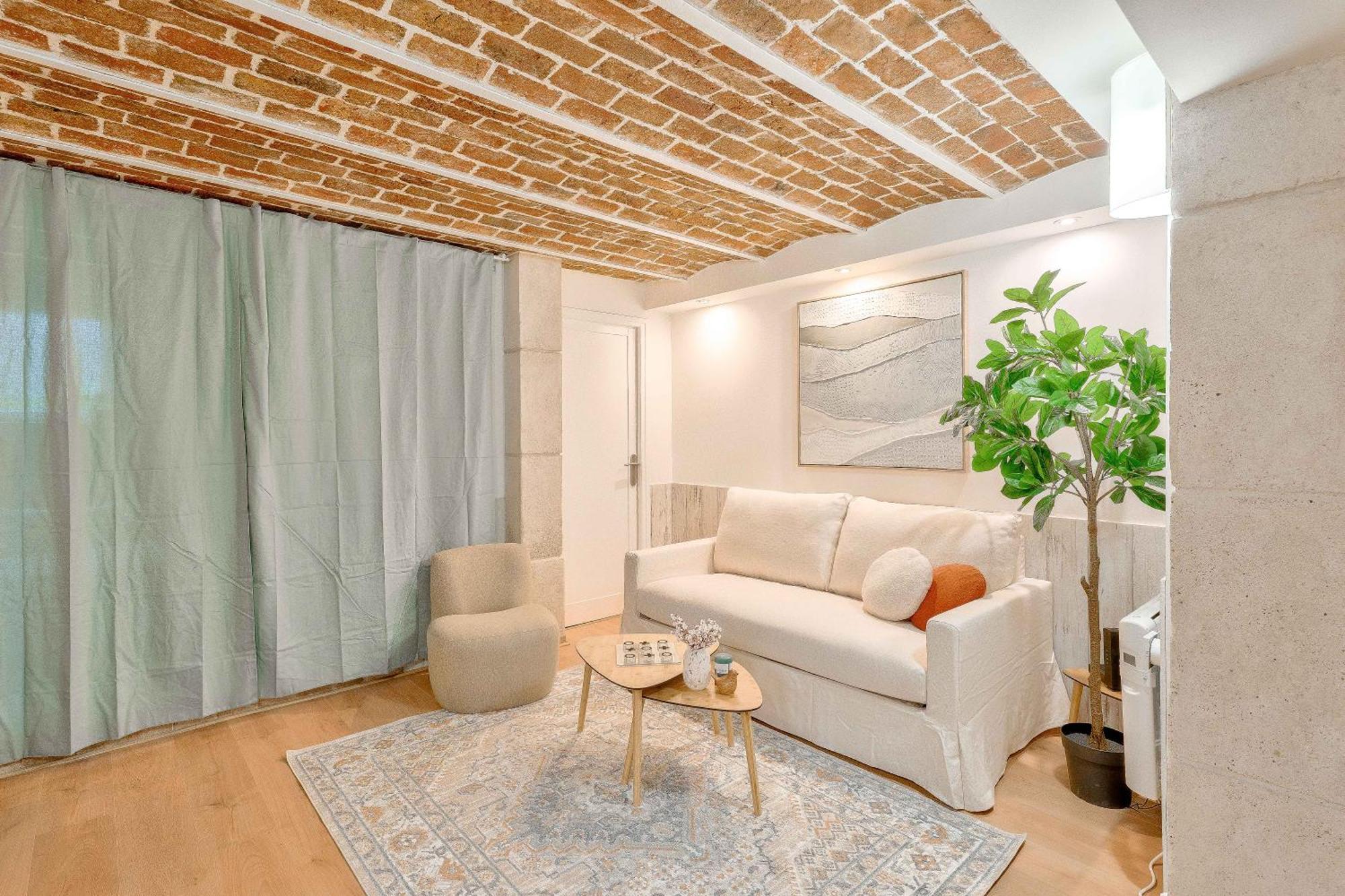 Gare En Face A Pied - Paris 10Mn - Parking Prive Gratuit - De 1 A 8 Personnes - Souplex - Tout Equipe - Entierement Renove Montmagny Exterior photo
